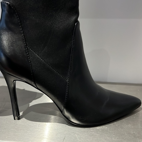 Charles David - Stiletto Heel - point toe - Leather Ankle boots - Picture 11 of 16